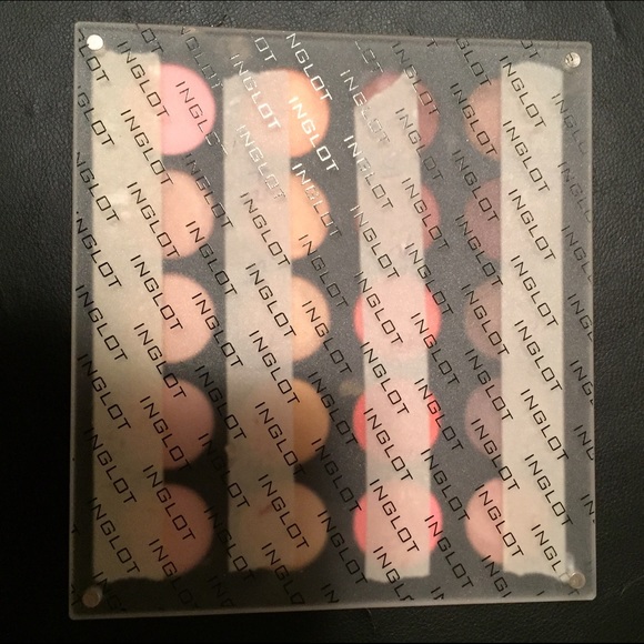 Inglot Freedom System Palette - Picture 2 of 3