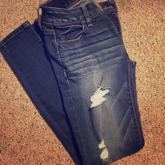 American Eagle ripped jeggings