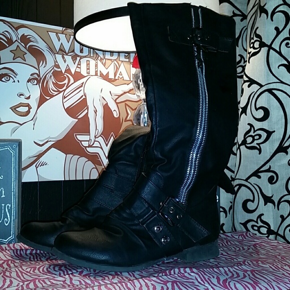 Black boots
