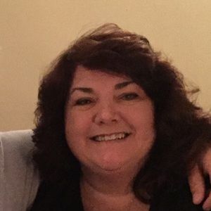 Meet your Posher, Linda