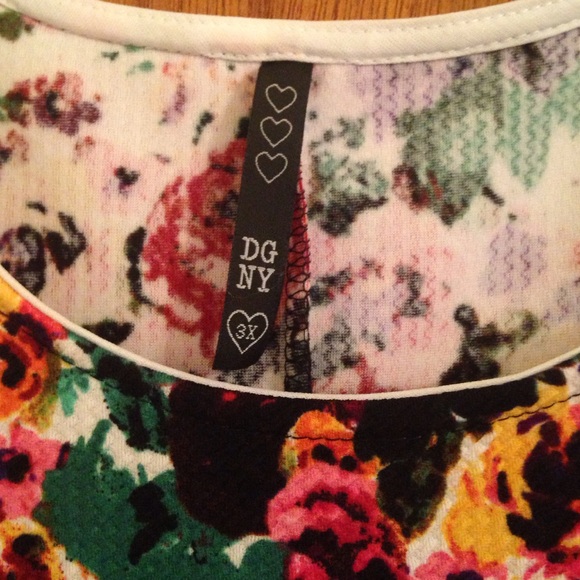 Floral dress - Picture 2 of 2