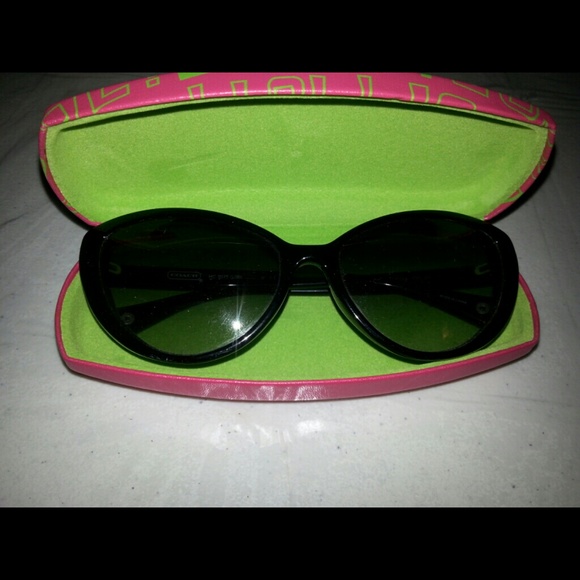 Coach black cateye sunglasses - Picture 3 of 4