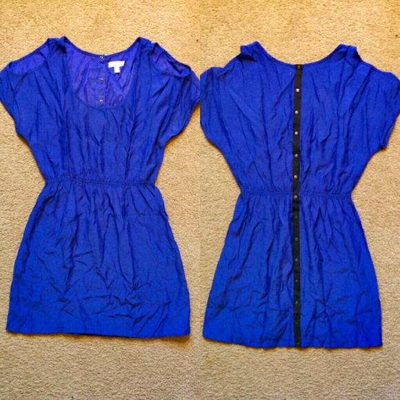 Silence+Noise Cold Shoulder Batwing Snap Dress M - Picture 2 of 5