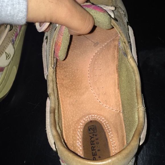 Sperrys - Picture 3 of 4