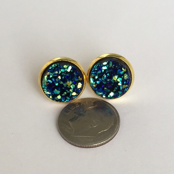 Ocean blue druzy style earrings - Picture 3 of 3