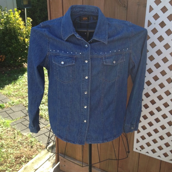 Charlotte Russe shirt