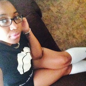 Meet your Posher, Kay