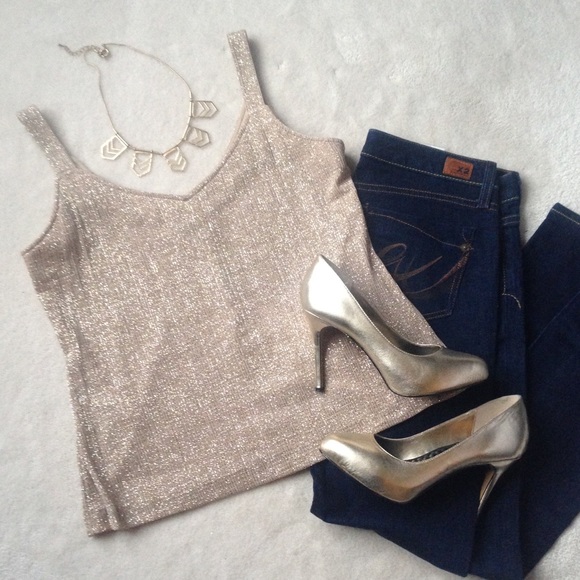 R&M Richards Tops - ✨Host Pick✨Gold sparkly tank