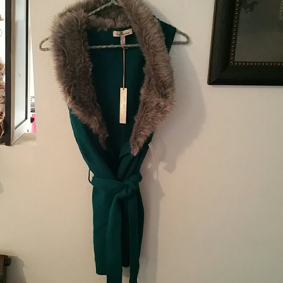 Gorgeous teal fur lined cardigan sweater nwt