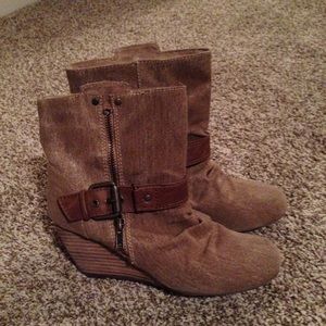 Tan Aldo Booties, size 9