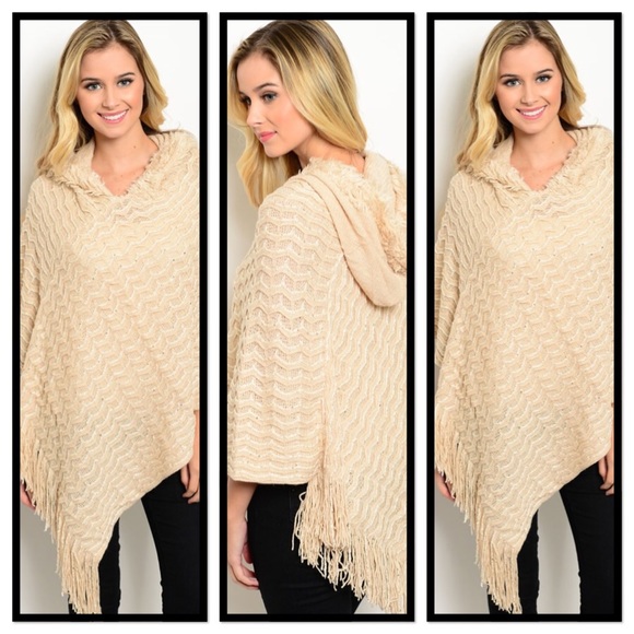 BOHO BEIGE FUR HOODED PONCHO WITH SEQUINS - Picture 3 of 4