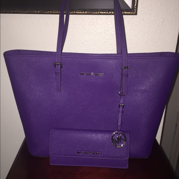 GRAPE MICHAEL KORS TOTE SET
