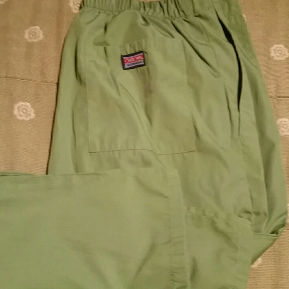 Scrub pants