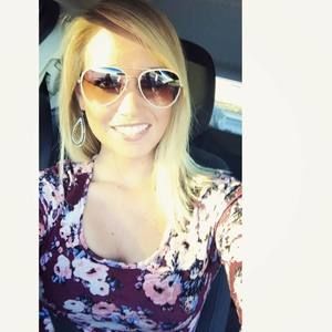 Meet your Posher, Brooke