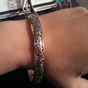 Silver bracelet with design