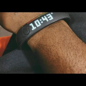 NIKE FUEL BAND