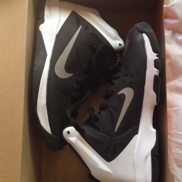 Nike basketball shoes Hyperquickness