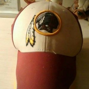 A redskins hat