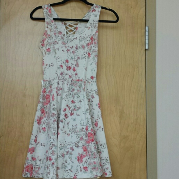 Jessica Simpson Floral Dress