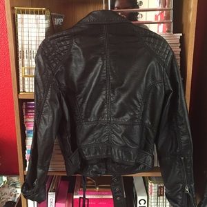 H&M Jackets & Coats - H&M faux leather jacket H&M Jackets & Coats - H&M faux leather jacket