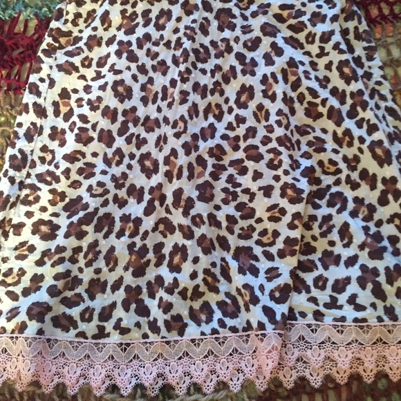 Tart cheetah nightie.