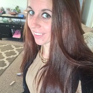 Meet your Posher, Stephanie