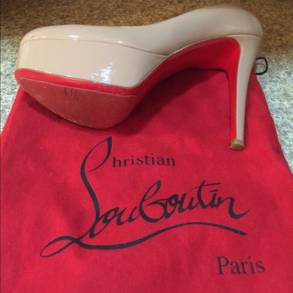 Christian Louboutin Nude Pumps - Picture 2 of 4