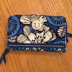 Vera Bradley turn lock wallet