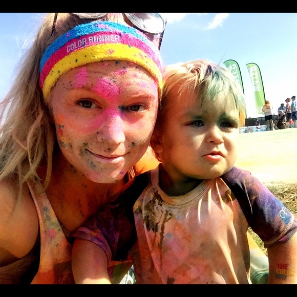 Meet your Posher, Kaye - Picture 3 of 3