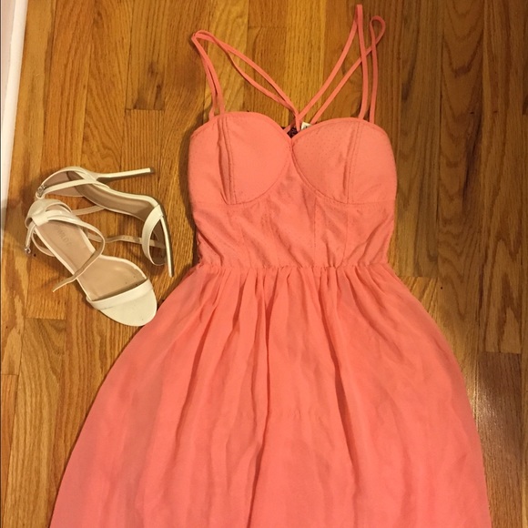 Dress 👗 - Picture 4 of 4