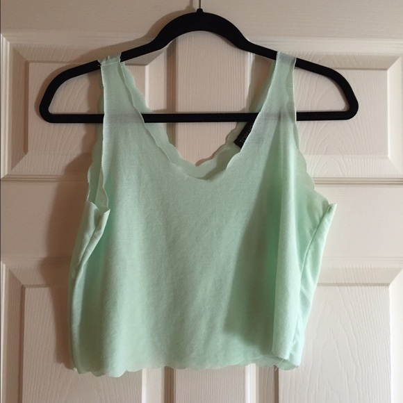 TOPSHOP crop top