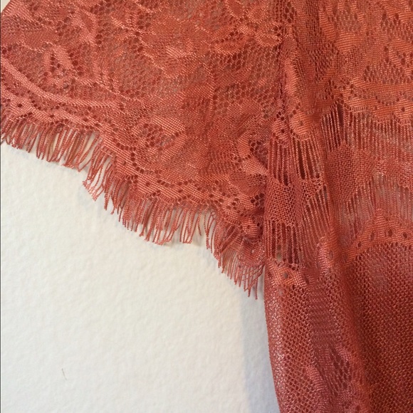 NWOT Burnt Orange Lace Top - Picture 2 of 3