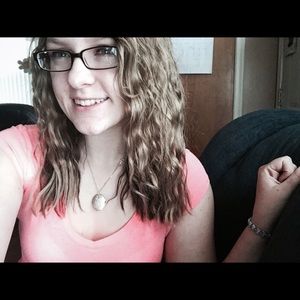 Meet your Posher, Brandi