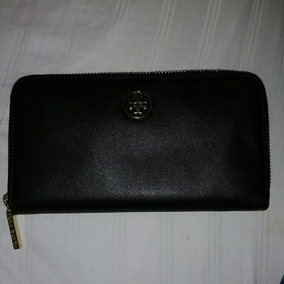 Tory Burch wallet