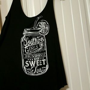 Southern girls like sunshine and sweet tea tank