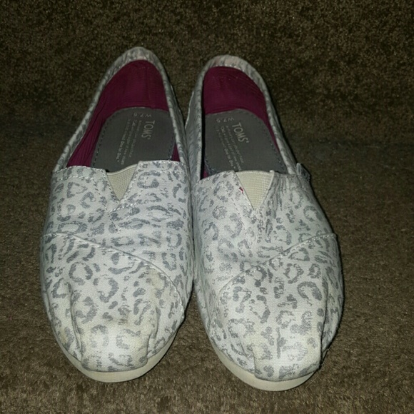 Toms silver spots