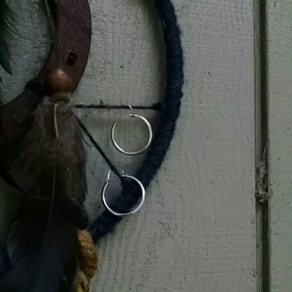 EARRINGS - Picture 2 of 2