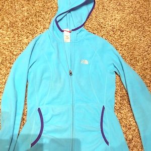 North face woman's small fleece