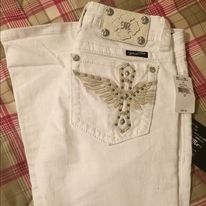 BNWT white Miss Me jeans
