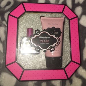 Victoria's Secret sexy little things noir tease