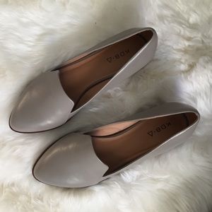 Kelsi Dagger Victory Flats Grey