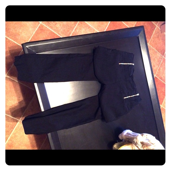 Skinny Black Pant