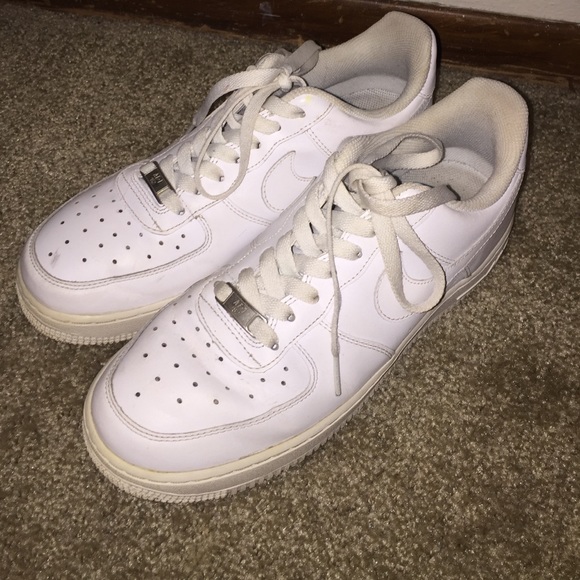 NIKE Af-1 (airforce 1)