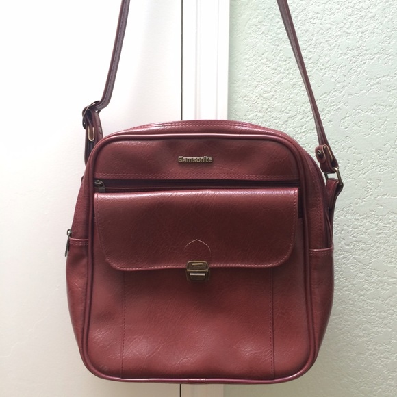 Vintage 70s Samsonite Sonora Carry On