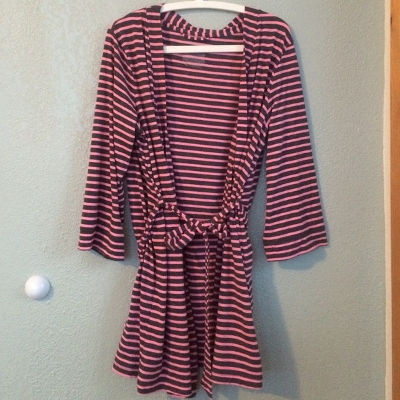 Xhilaration robe