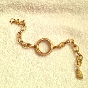Origami owl gold plated locket bracelet