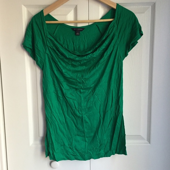 Banana Republic Tops - 🆑50% off🆑 Banana republic draped top Sz L