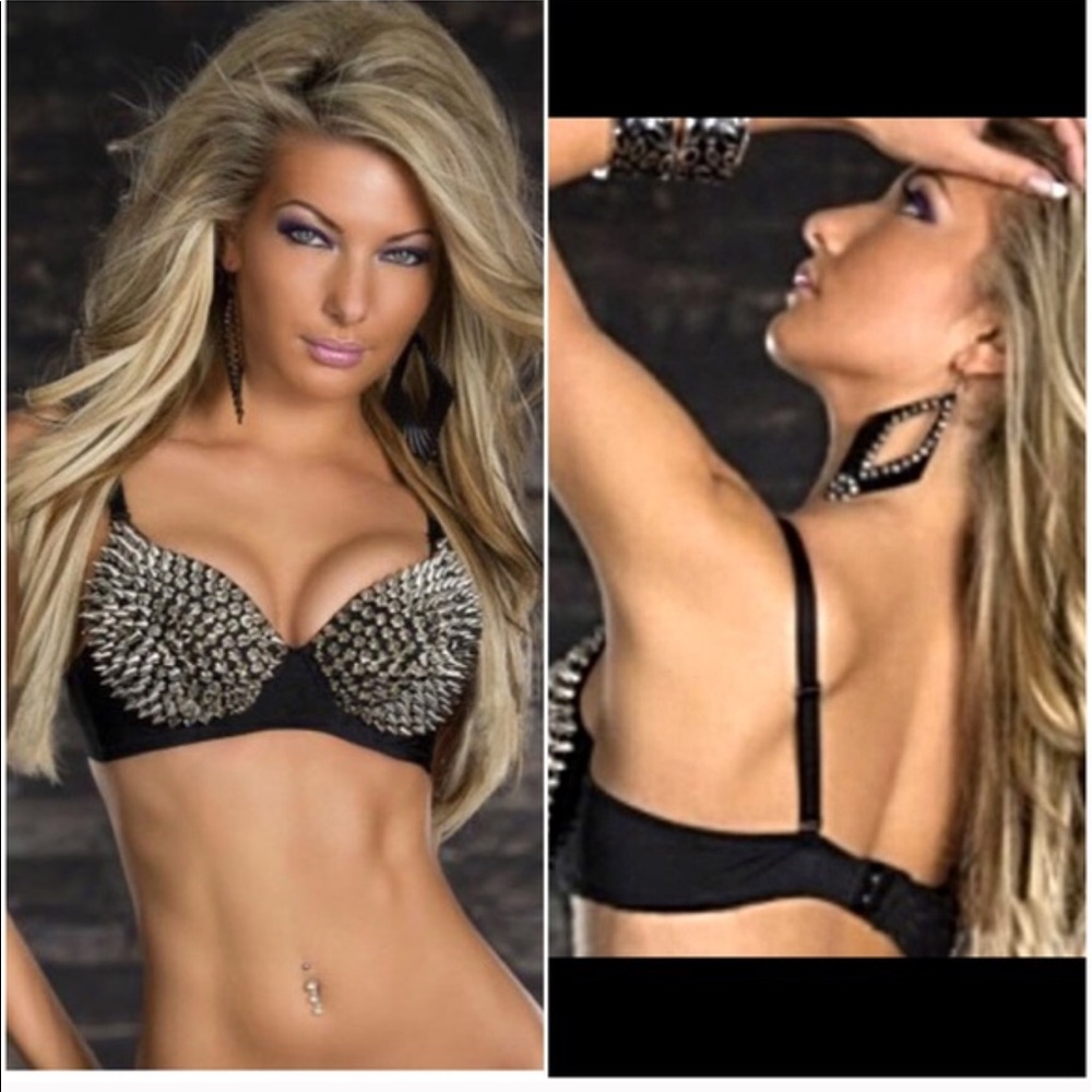 Black bra w/punk rivet spikes!  NWTs!❤️ - Picture 5 of 7