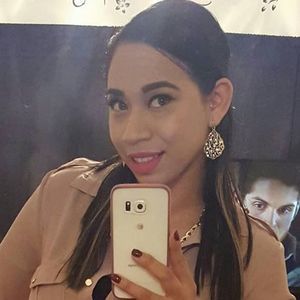 Meet your Posher, Candy