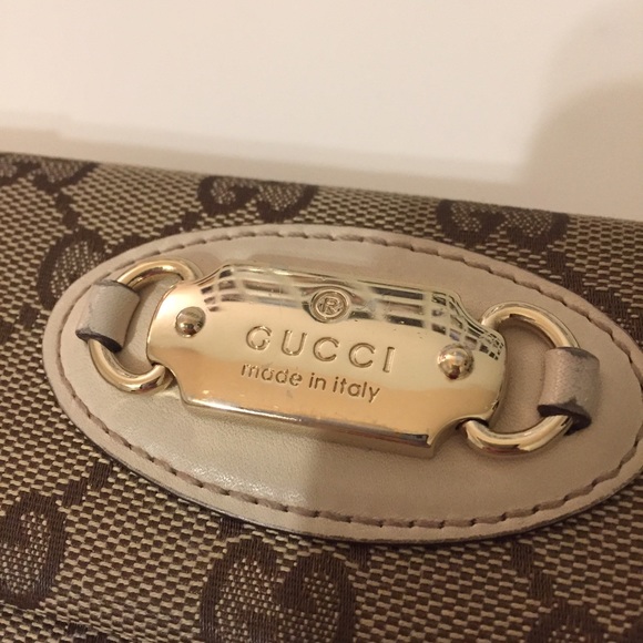 Authentic Gucci Wallet - Picture 2 of 4